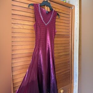 KOMAROV Beaded Charmeuse & Chiffon Dress and Jacket. Size S = 4-6 Women
#72